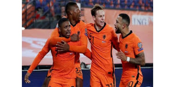 Nederland går videre til 32-delsfinalen i verdenscupen i den siste gruppespillkampen